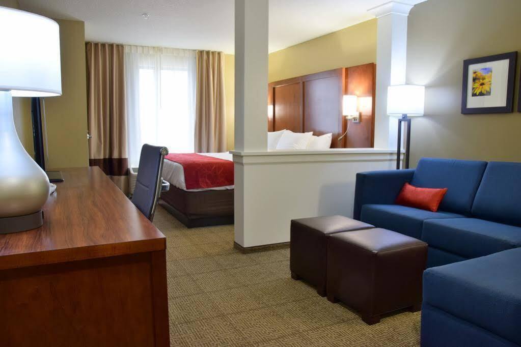 Comfort Suites Dunnellon Near Rainbow Springs Εξωτερικό φωτογραφία